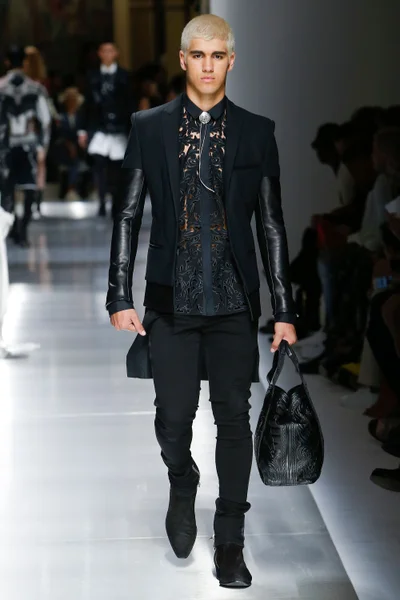 Look 60